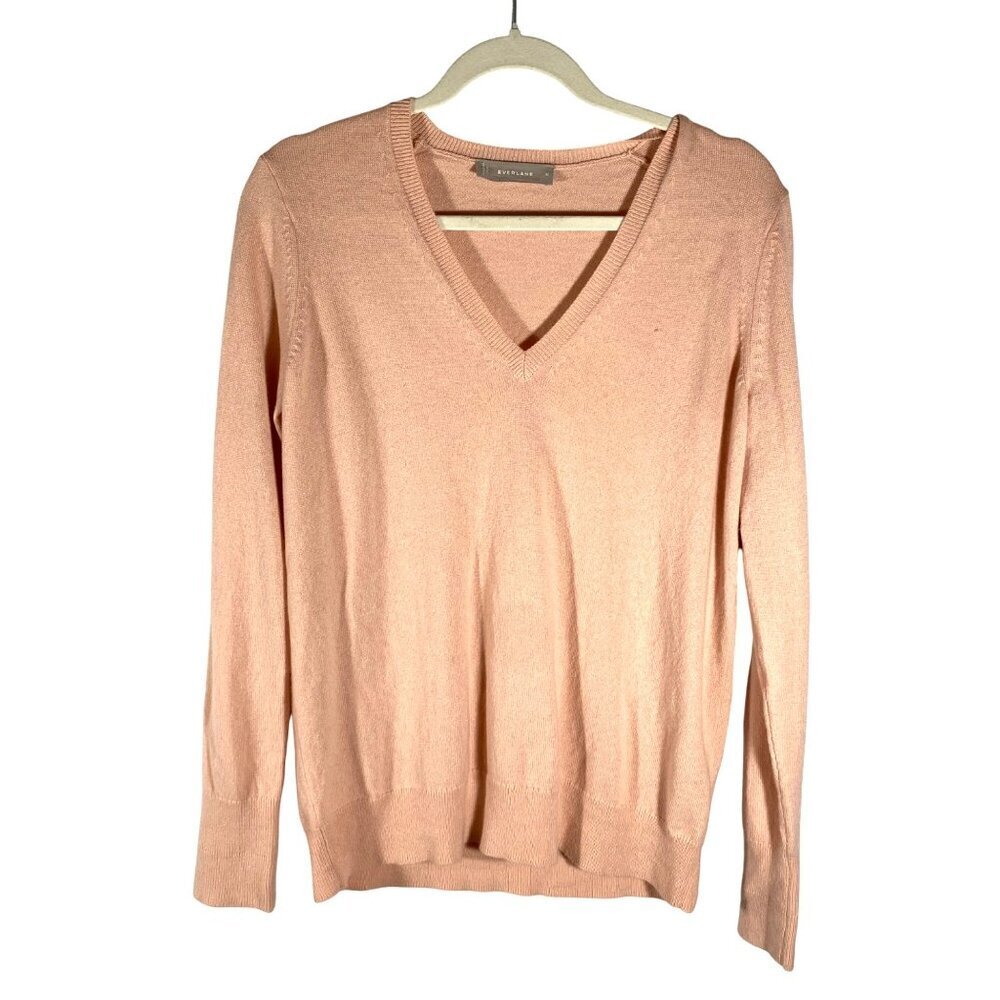 Everlane Cashmere V neck Sweater size Medium Pink beige preppy classic